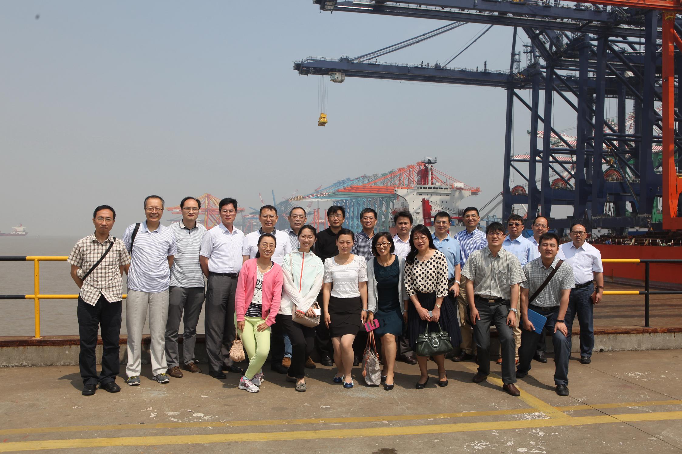 2015年：上海振华重工(集团)股份有限公司长兴岛制造基地参观